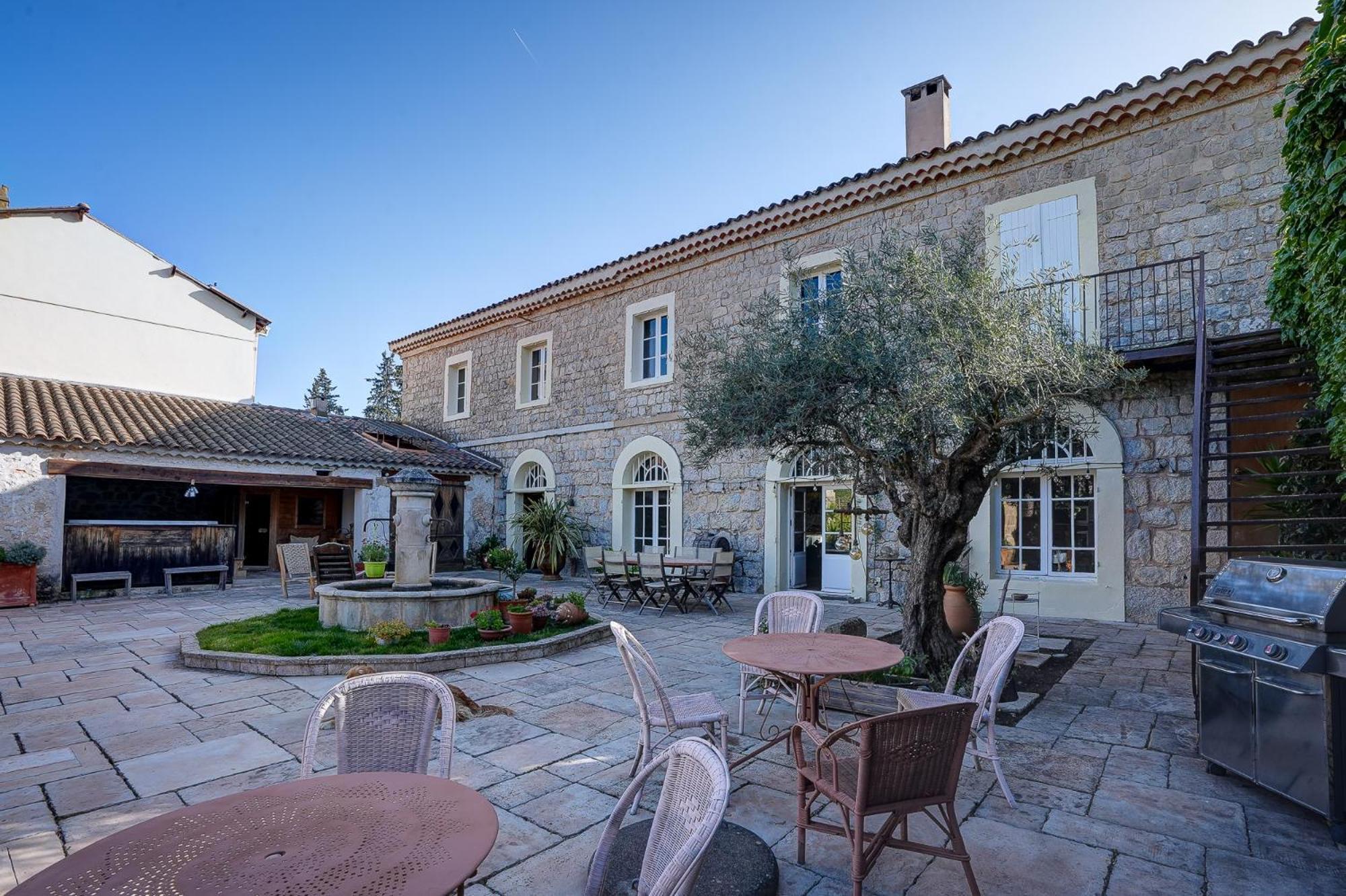 מלון לה קסטלה La Bastide Du Castellet מראה חיצוני תמונה