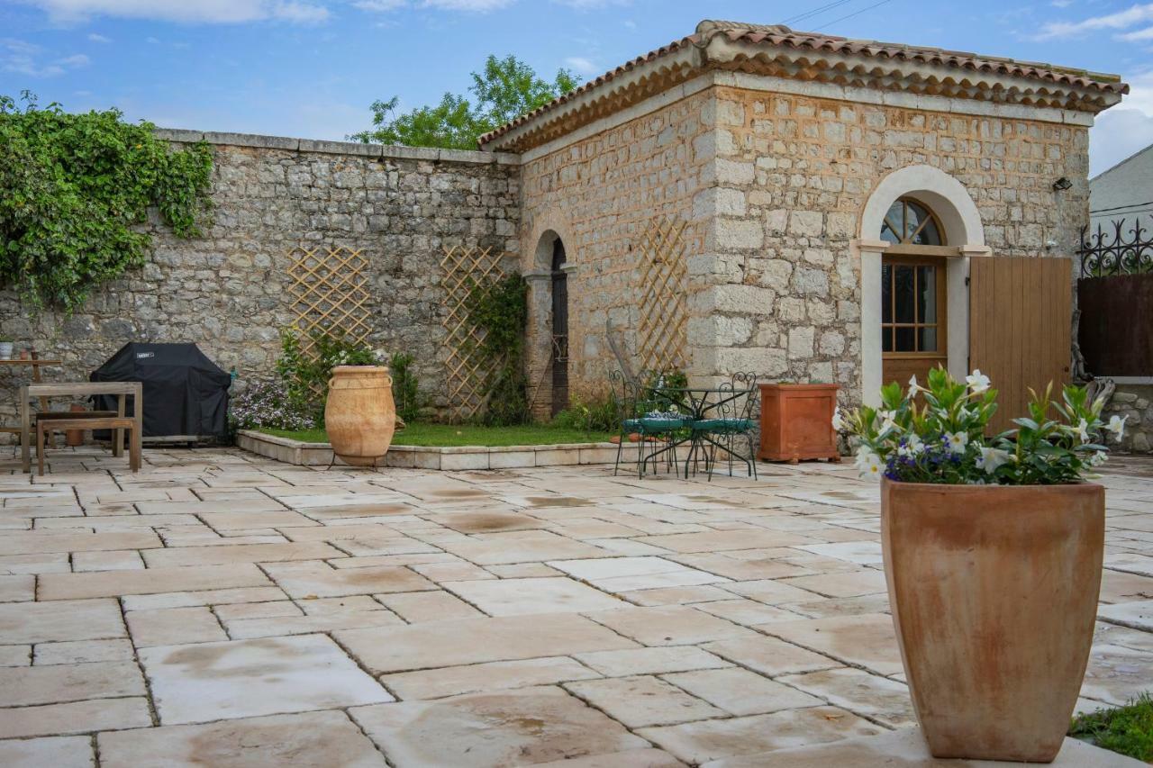 מלון לה קסטלה La Bastide Du Castellet מראה חיצוני תמונה